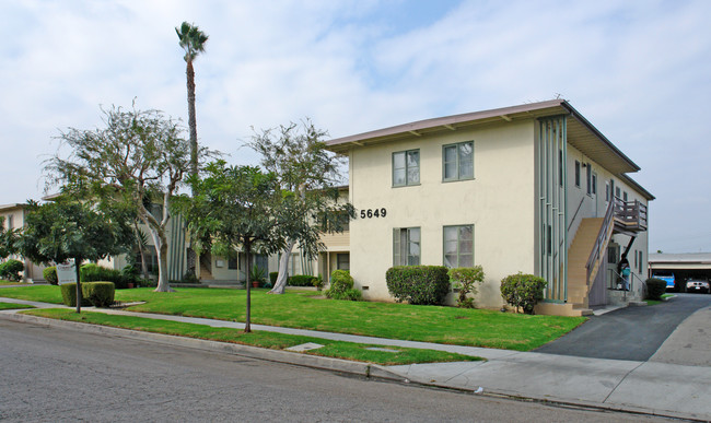 Corbett Avenue Apartments