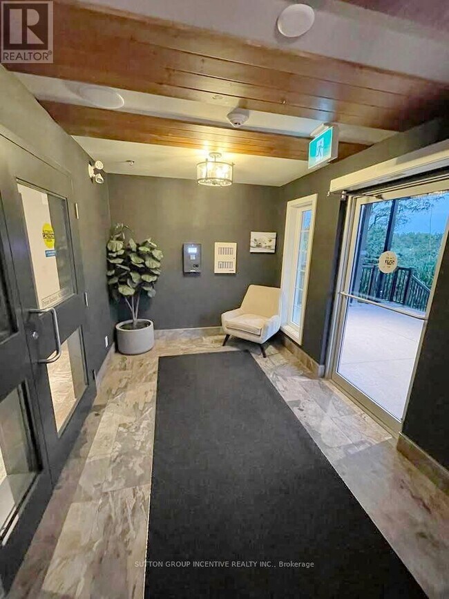 54 Koda St in Barrie, ON - Building Photo - Building Photo