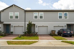 16353 Bird of Paradise Ave in Clermont, FL - Building Photo