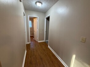 115 Vintage Ct in Athens, GA - Building Photo - Building Photo