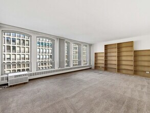 1400 E 55th Pl in Chicago, IL - Building Photo - Building Photo