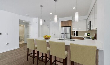 1725 S Bascom Ave in Campbell, CA - Building Photo - Building Photo