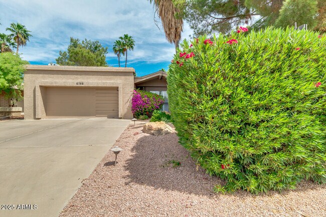 6768 E Grandview Dr in Scottsdale, AZ - Building Photo - Building Photo