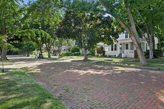 1818 College Ave in Racine, WI - Building Photo - Building Photo
