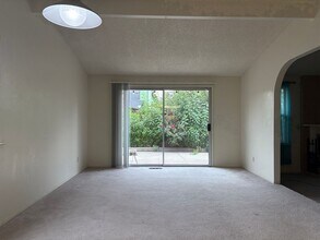 1785 Berkshire Dr in Sparks, NV - Building Photo - Building Photo