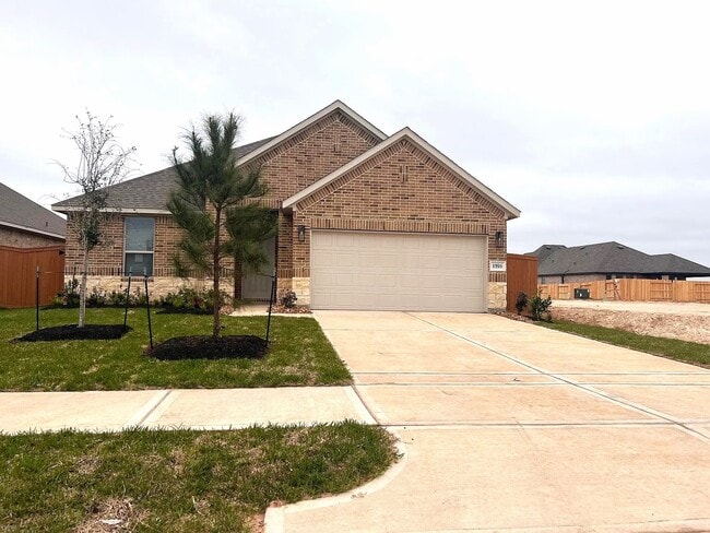 property at 1593 Sunrise Gables Dr