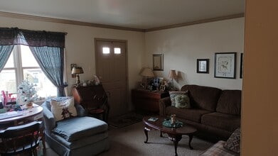 411 E Montgomery Ave, Unit #3 in North Wales, PA - Building Photo - Building Photo