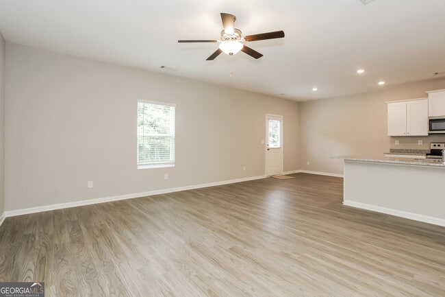 518 Firethorn Ct in Villa Rica, GA - Building Photo - Building Photo