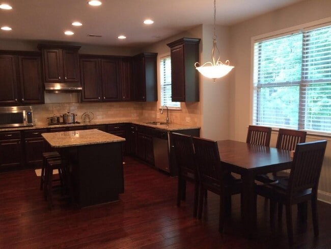 1210 Composer Ln in Alpharetta, GA - Building Photo - Building Photo