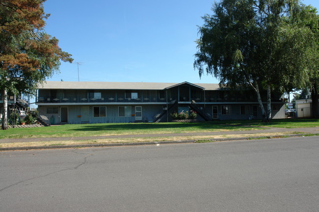 115 Garland Way N in Salem, OR - Building Photo - Building Photo