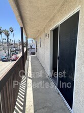 2121 Reed Ave in San Diego, CA - Building Photo - Building Photo