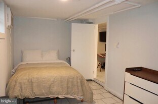 2121 N St NW in Washington, DC - Building Photo