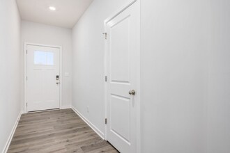 6363 Darby Plns St in Columbus, OH - Building Photo - Building Photo