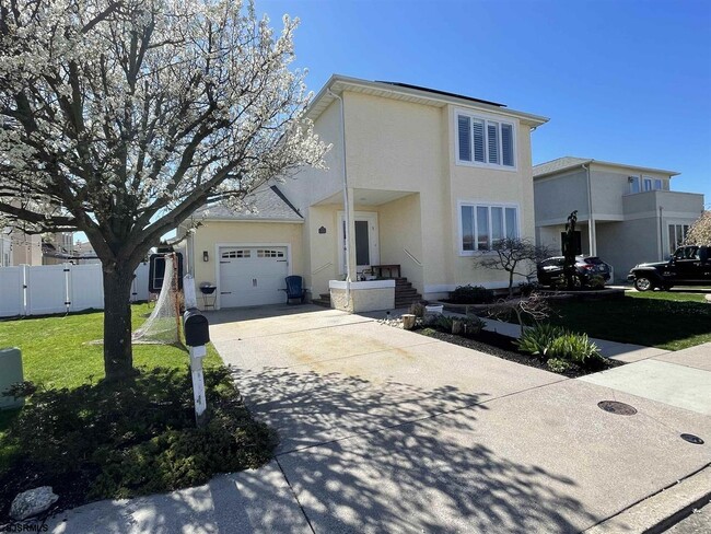 12 Seaside Ct in Margate, NJ - Building Photo - Building Photo