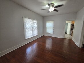 232 Oakley Pl NE in Grand Rapids, MI - Building Photo - Building Photo