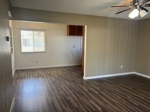 1613 San Carlos Ln in Modesto, CA - Building Photo - Building Photo