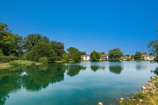 Cornerstone Crossing Apartments