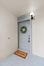 2233 NW 22nd Ave in Stuart, FL - Building Photo - Building Photo