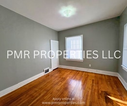 2210 Edmond St in St. Joseph, MO - Building Photo - Building Photo