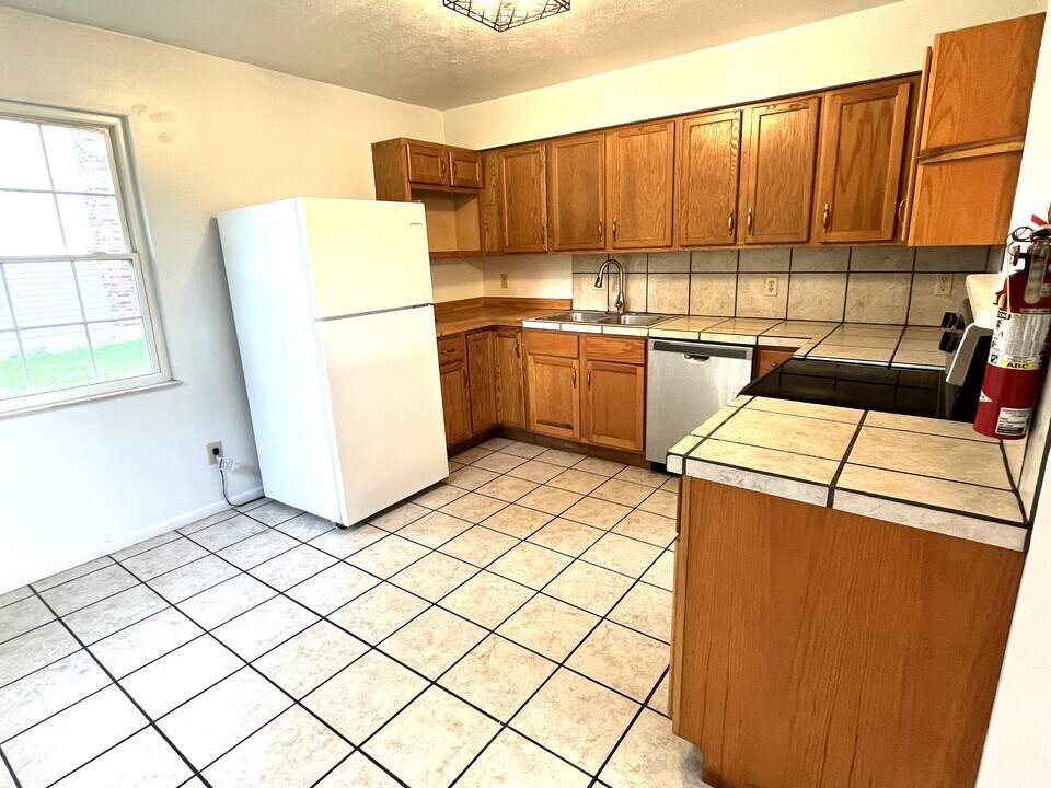 1020 Arrowhead Dr, Unit 1020 Arrowhead Drive in Oxford, OH - Foto de edificio