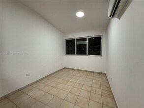 435 NW 44th Ave in Miami, FL - Building Photo - Building Photo