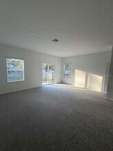 5458 NW 22nd Dr in Gainesville, FL - Building Photo - Building Photo