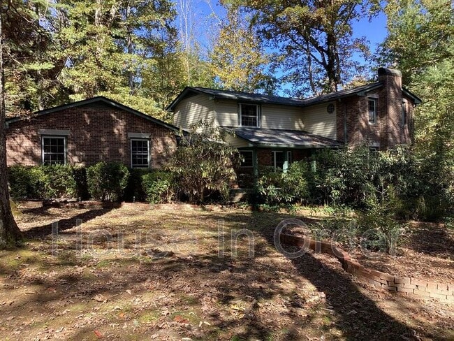 property at 105 Campbell Dr