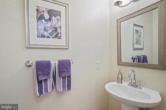 16151 Brookmead Ct in Upper Marlboro, MD - Foto de edificio - Building Photo