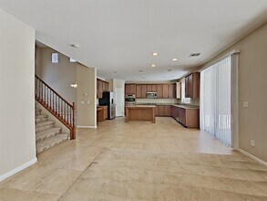 627 Blue Snow River Ct in Henderson, NV - Building Photo - Building Photo