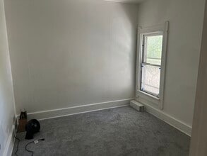 6701 Hope Ave, Unit Up in Cleveland, OH - Building Photo - Building Photo