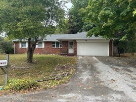 3710 Hickory Ln in Lafayette, IN - Building Photo