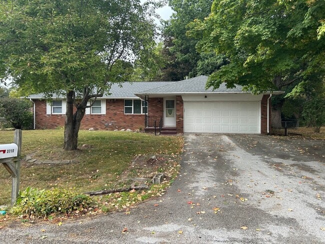 property at 3710 Hickory Ln