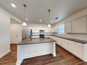 236 Crestrun Loop in Leesburg, FL - Building Photo - Building Photo