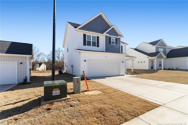 198 Peeler Circle in Raeford, NC - Building Photo - Building Photo