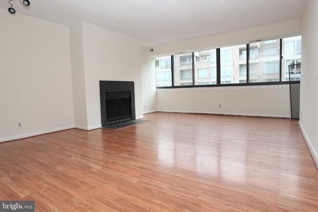 property at 1140 23rd St NW
