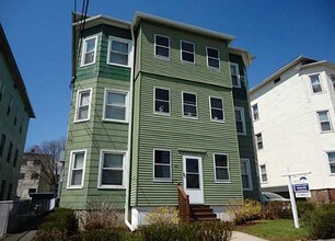 28 Horace St in New Britain, CT - Foto de edificio - Building Photo