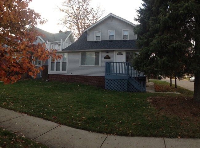 133 Curry Ave, Unit 2, Unit 2