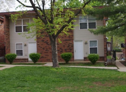 Cambridge Townhomes in St. Louis, MO - Building Photo