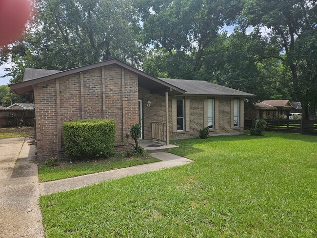 615 Fieldbrook Ct