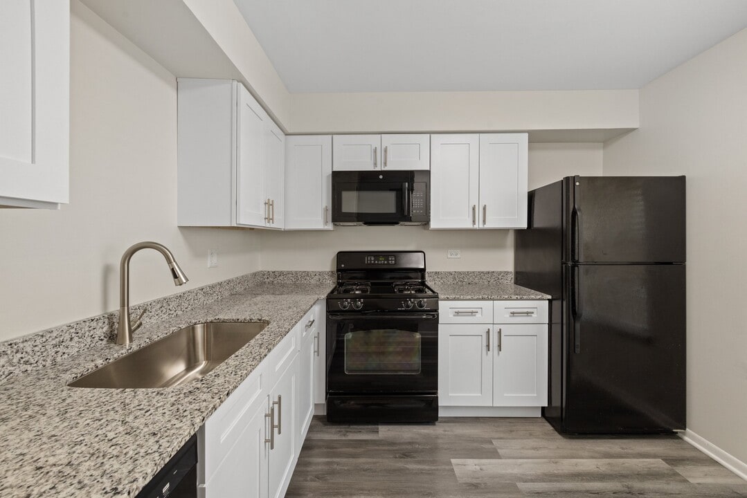 The Winds at Poplar Creek in Schaumburg, IL - Foto de edificio