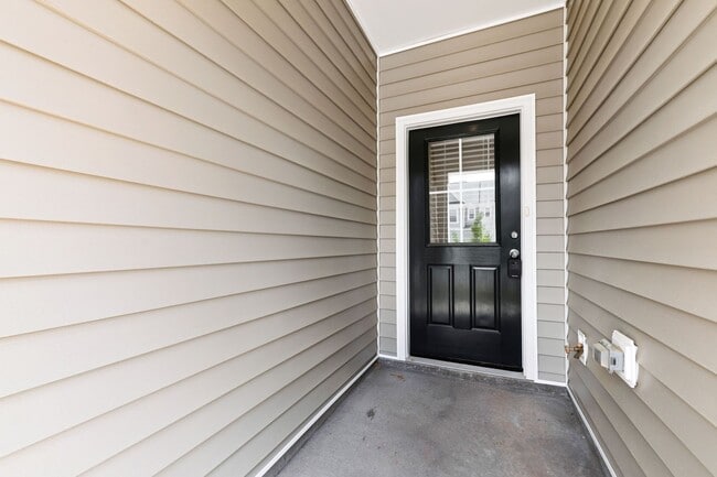 1120 Grenshaw Dr in Morrisville, NC - Building Photo - Building Photo