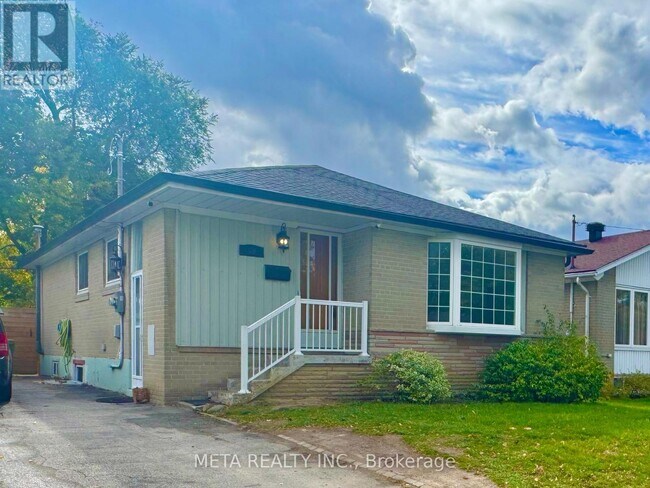 property at 29 Monterrey Dr