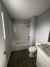 7835 SE 92nd Ave in Portland, OR - Building Photo - Building Photo