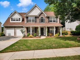 3725 Crescent Walk Ln NE in Suwanee, GA - Building Photo
