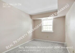 3324 Valley Dr in West Chester, PA - Building Photo - Building Photo