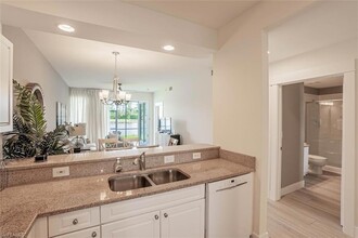 7885 Mahogany Run Ln, Unit 1512 in Naples, FL - Building Photo - Building Photo