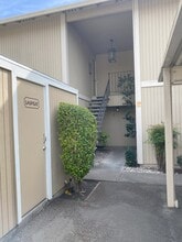 7560 Bridgit Dr, Unit A in Rohnert Park, CA - Building Photo - Building Photo