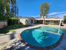 22240 Burton St in Canoga Park, CA - Building Photo