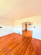 3209 W Grand St, Unit 161BW2G in Detroit, MI - Building Photo - Building Photo