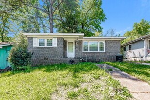 7005 67th St S in Birmingham, AL - Building Photo